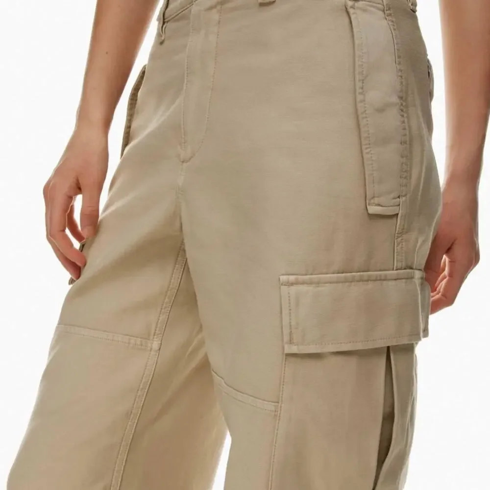 ARITZIA TNA Supply Cargo Pants Womens 6 Tan High Rise Wide Straight Leg Casual - Picture 4 of 16